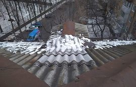 Очистка кровли по адресу ул. Тимирязева, 54 от снега и наледи