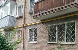 Окрашивание газовой трубы в доме по адресу ул. Тимирязева, 15