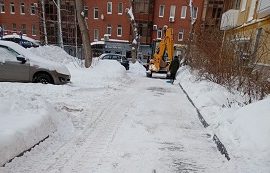 Механизированная уборка придомовых территорий