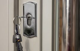 Вы не пускаете проверяющих — вы ставите под угрозу всех в подъезде Вы не пускаете проверяющих — вы ставите под угрозу всех в подъезде